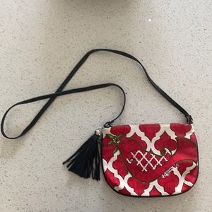 Brighton Dove Winter Purse